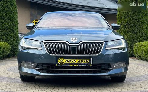 Skoda Superb 2017 - фото 2