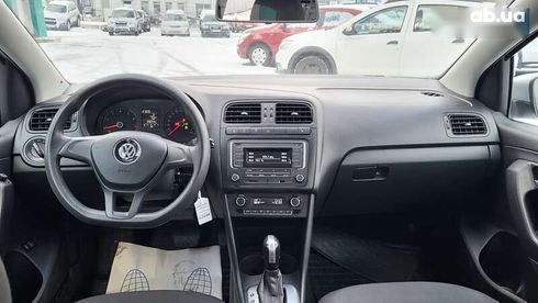 Volkswagen Polo 2017 - фото 15