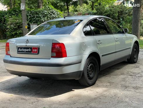 Volkswagen passat b5 1999 серый - фото 9