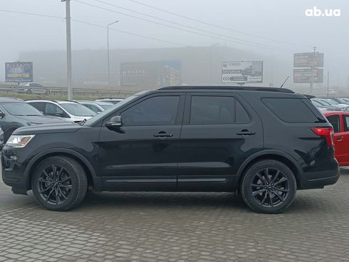 Ford Explorer 2018 черный - фото 32