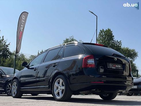 Skoda Octavia 2010 - фото 21