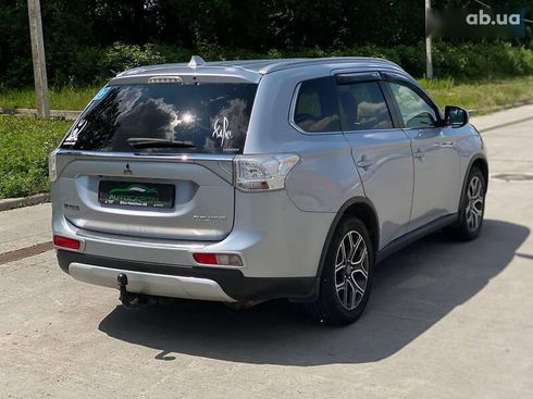 Mitsubishi Outlander 2014 - фото 7