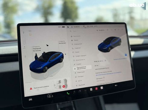 Tesla Model 3 2024 - фото 28