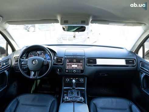 Volkswagen Touareg 2016 - фото 18