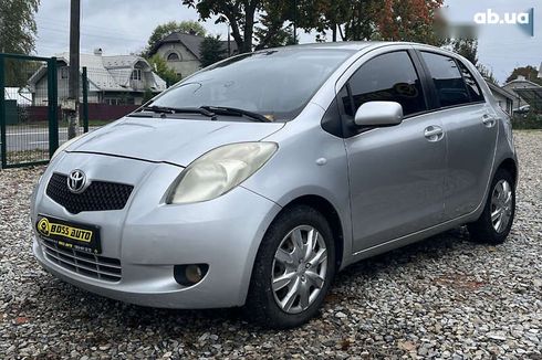 Toyota Yaris 2006 - фото 3
