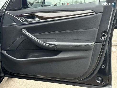 BMW 5 серия 2017 - фото 25