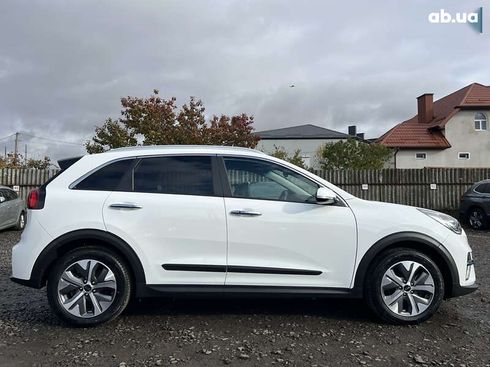 Kia Niro 2021 - фото 9