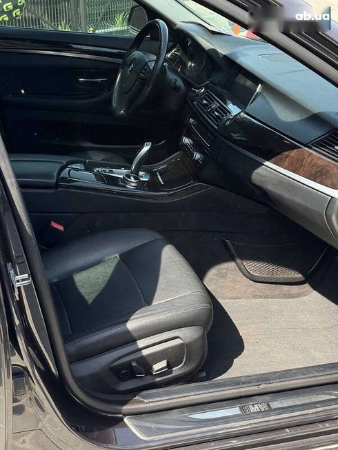 BMW 5 серия 2014 - фото 21