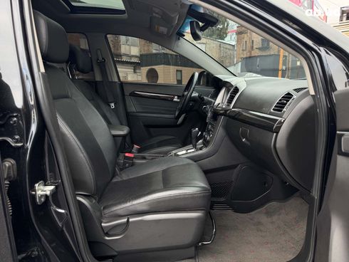 Chevrolet Captiva 2015 черный - фото 53