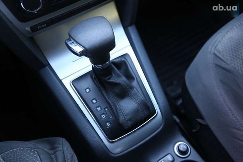 Skoda Octavia 2012 - фото 20