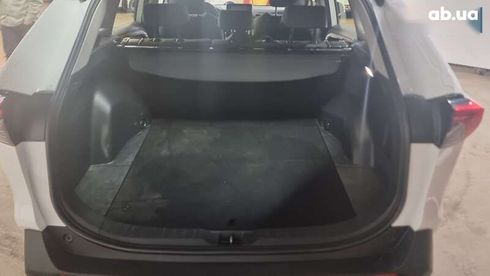 Toyota RAV4 2022 - фото 13