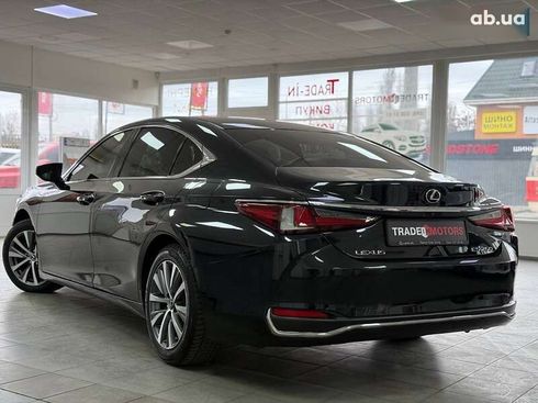 Lexus ES 2018 - фото 6