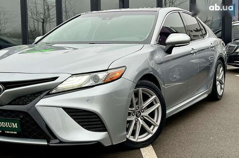 Toyota Camry 2018 - фото 3