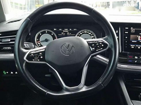 Volkswagen Touareg 2021 - фото 27