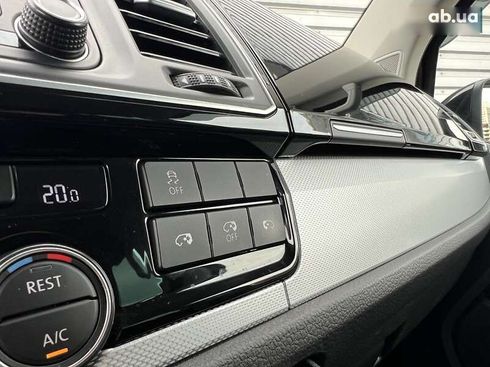 Volkswagen Multivan 2015 - фото 28