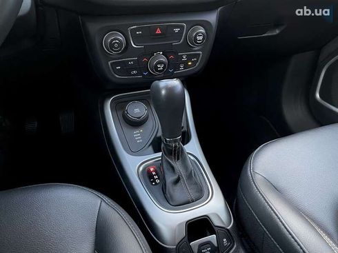 Jeep Compass 2017 - фото 21
