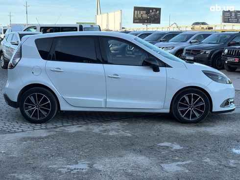 Renault Scenic 2012 белый - фото 6