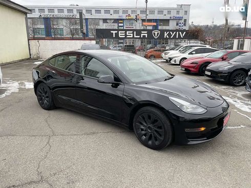 Tesla Model 3 2022 - фото 6