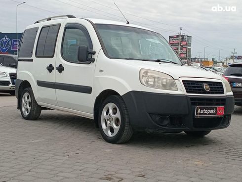 Fiat Doblo 2008 белый - фото 8
