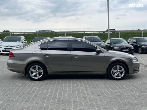 Volkswagen passat b7 2013 серый - фото 4