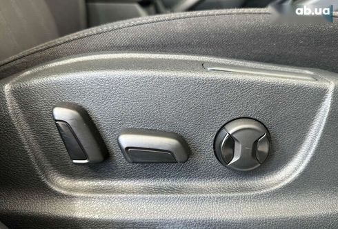 Skoda Octavia 2017 - фото 12