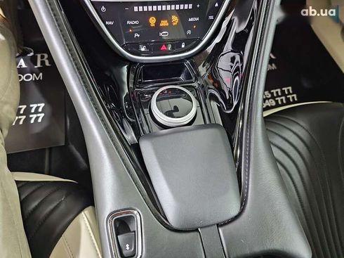 Aston Martin DB11 2018 - фото 26