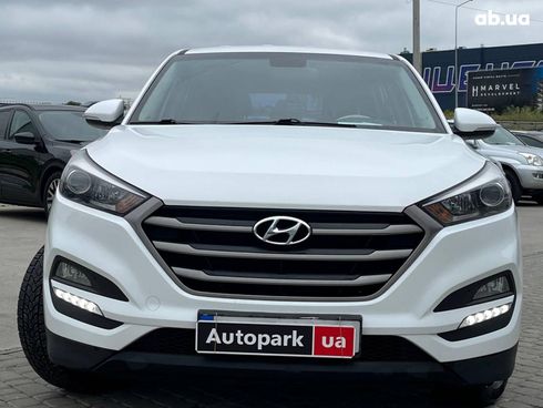 Hyundai Tucson 2016 белый - фото 4