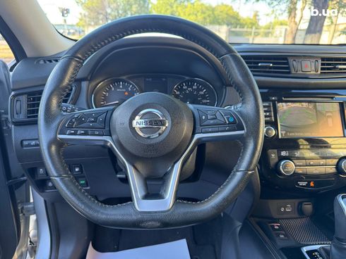 Nissan Rogue 2019 серый - фото 23