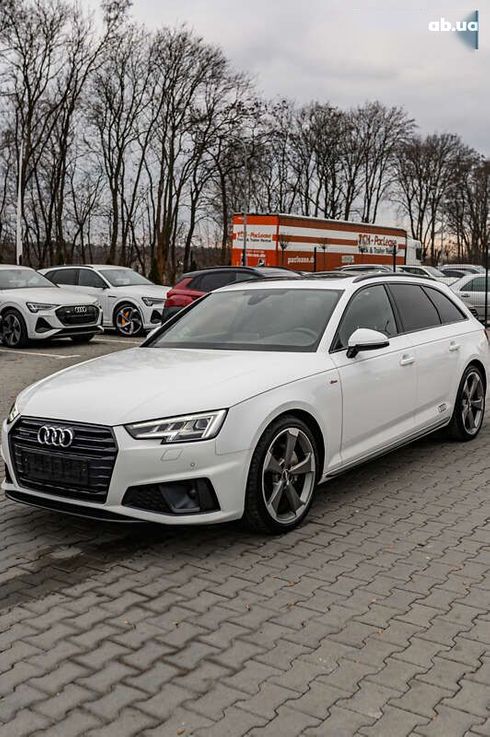 Audi A4 2019 - фото 13