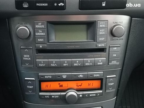 Toyota Avensis 2008 черный - фото 26