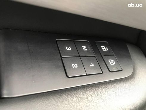 Land Rover Discovery 2021 коричневый - фото 21