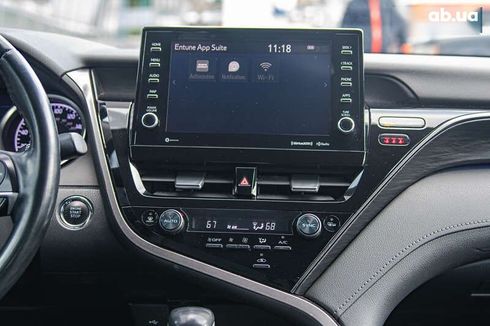 Toyota Camry 2020 - фото 12