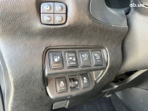 Nissan Leaf 2013 серый - фото 52