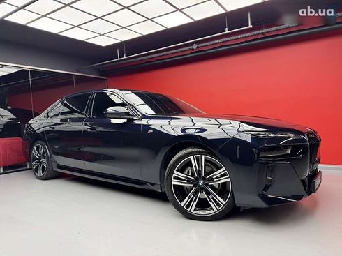 BMW 7 серия 2023 - фото 5