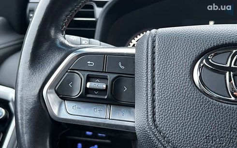 Toyota Land Cruiser 2022 - фото 12
