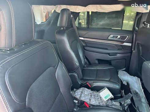Ford Explorer 2017 - фото 13