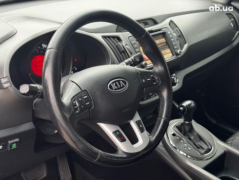 Kia Sportage 2012 черный - фото 20