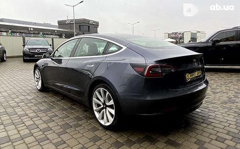 Tesla Model 3 2019 - фото 6