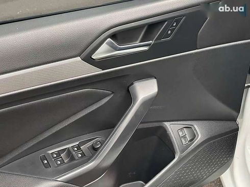 Volkswagen Jetta 2020 - фото 19