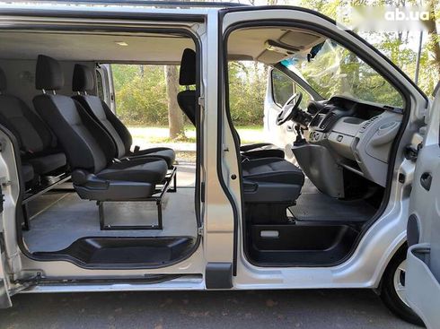 Renault Trafic 2012 - фото 26