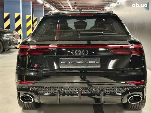 Audi RS Q8 2024 - фото 21