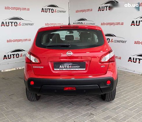 Nissan Qashqai 2011 - фото 4