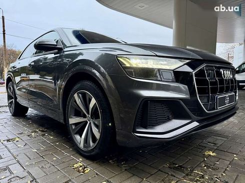 Audi Q8 2019 - фото 11