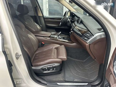 BMW X5 2015 - фото 11