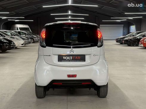 Citroёn C-Zero 2015 - фото 17