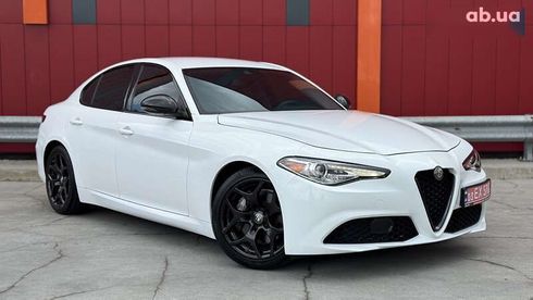 Alfa Romeo Giulia 2021 - фото 9