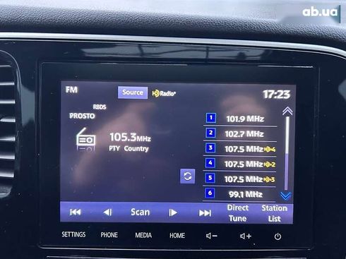 Mitsubishi Outlander 2020 - фото 26