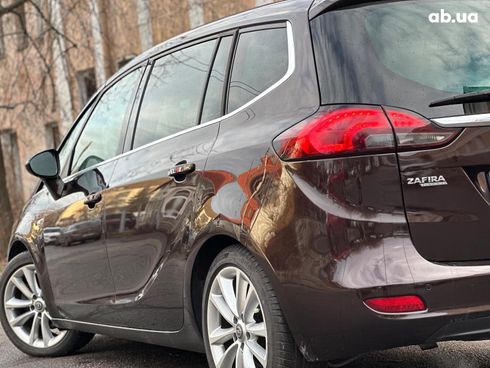 Opel Zafira 2013 коричневый - фото 8