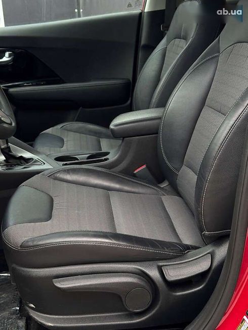 Kia Niro 2017 - фото 7