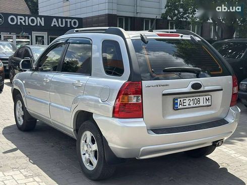 Kia Sportage 2007 - фото 10